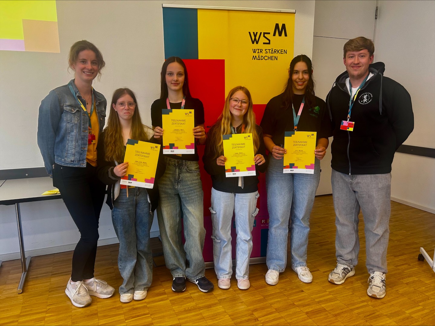 Erfolgreiche Abschlussveranstaltung der Projektgruppe „Wir stärken Mädchen“ in Düsseldorf
